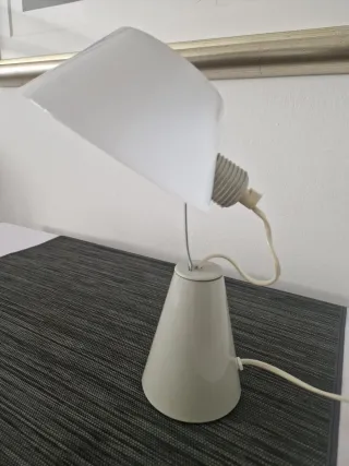 Lampada da tavolo design moderno