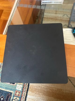 PS4 Slim 1TB Negra con mando y Battlefield 1
