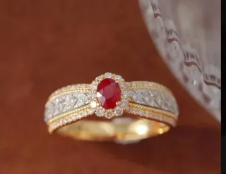  925 Anillo Oro y Rubí Talla Ovalada 925