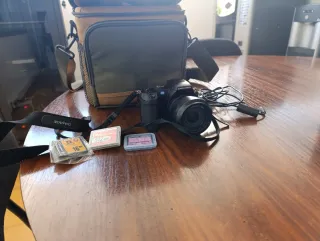 Konica Minolta Dimage A200 Antishake
NO BATERIA