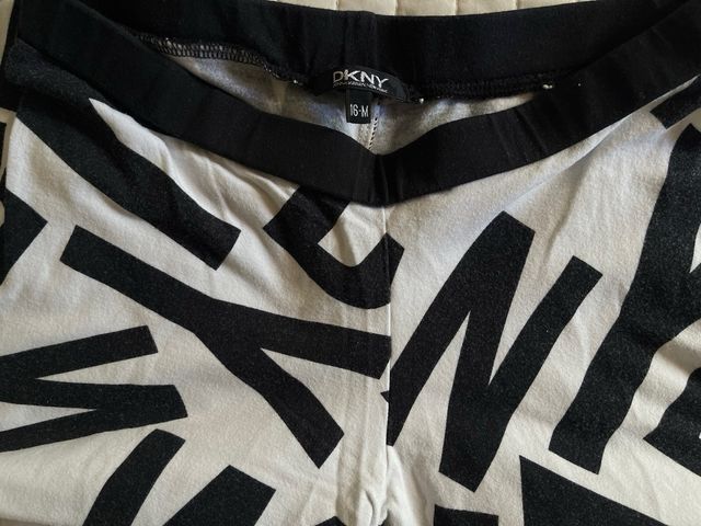 Leggings DKNY com padrão