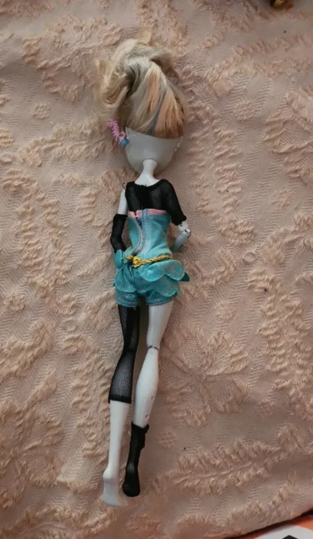 Muñeca Monster High Lagoona Blue