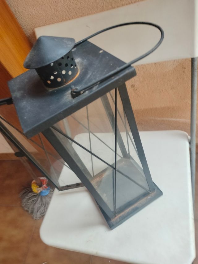 Candelabro negro metal y cristal