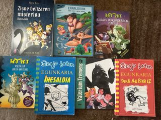 colección 7 libros variados infantiles en euskera