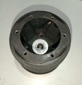 Piña Volante Momo Suzuki