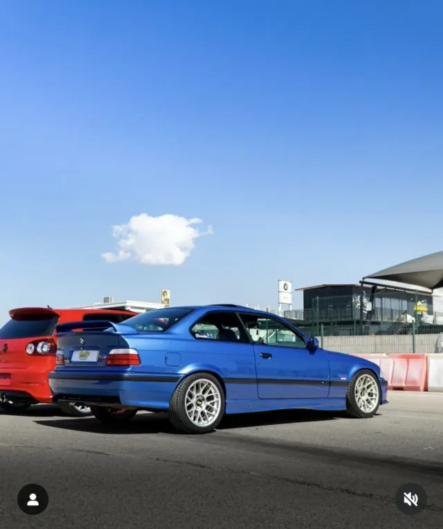 Llantas BBS RC 302 con neumáticos.