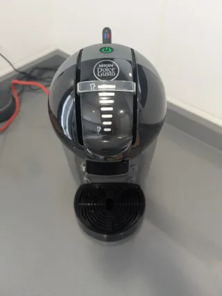 Cafetera Dolce Gusto automática 