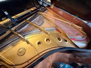 Piano Kawai RX3 