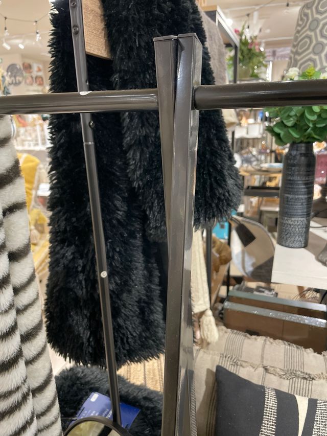 Perchero Metal y Madera