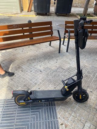 Patinete Eléctrico Negro