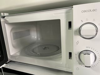 Microondas Cecotec 20L ProClean