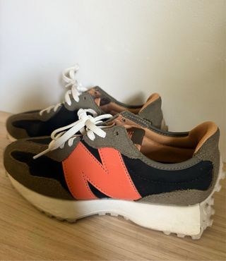 New Balance 327 Talla 37.5