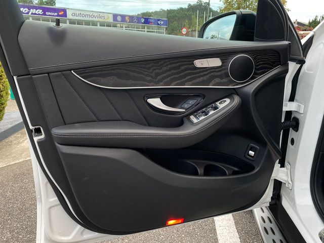 Mercedes Clase GLC 300 4MATIC AMG LINE