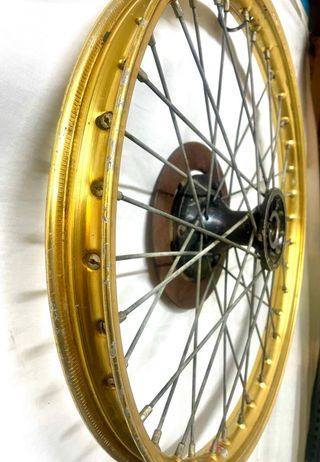 Llanta Delantera 21" Rieju 50cc.(Dorada)