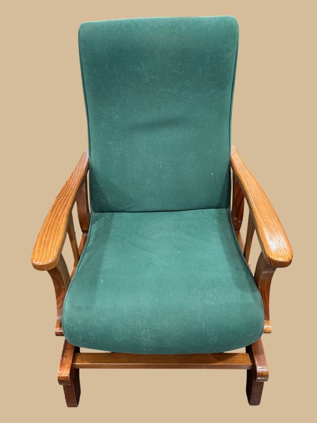 Mecedora Butacón Madera y Tela