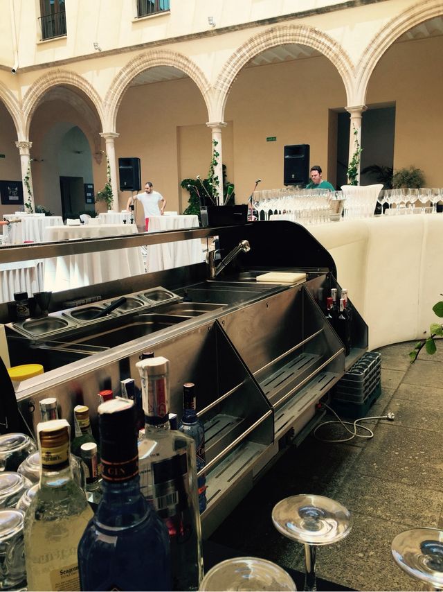 Cocktail bar premium