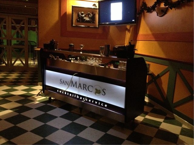 Cocktail bar premium