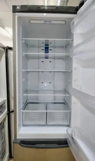 Nevera Indesit