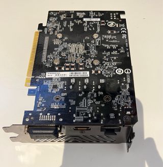 Tarjeta Gráfica Gigabyte GTX 1050 3GB GDDR5