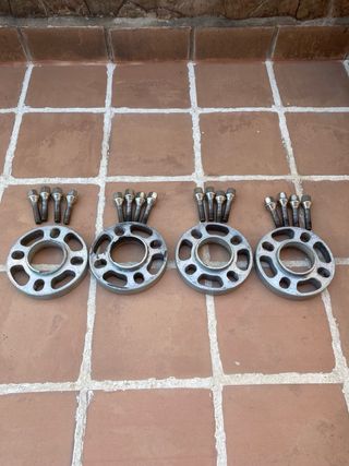 4 Separadores de Rueda 4x108 + Tornillería