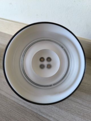 Lámpara Philips LED Negra y Blanca