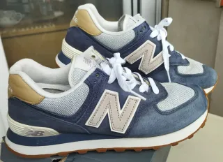 New Balance 574 Talla 39 Azul Beige