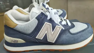 New Balance 574 Talla 39 Azul Beige