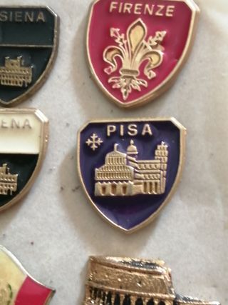 Lote de 16 pins de Italia souvenirs