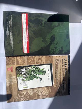 Metal Gear Solid 3 PS2 Caja y Manual