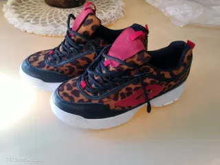 Zapatillas leopardo talla 40