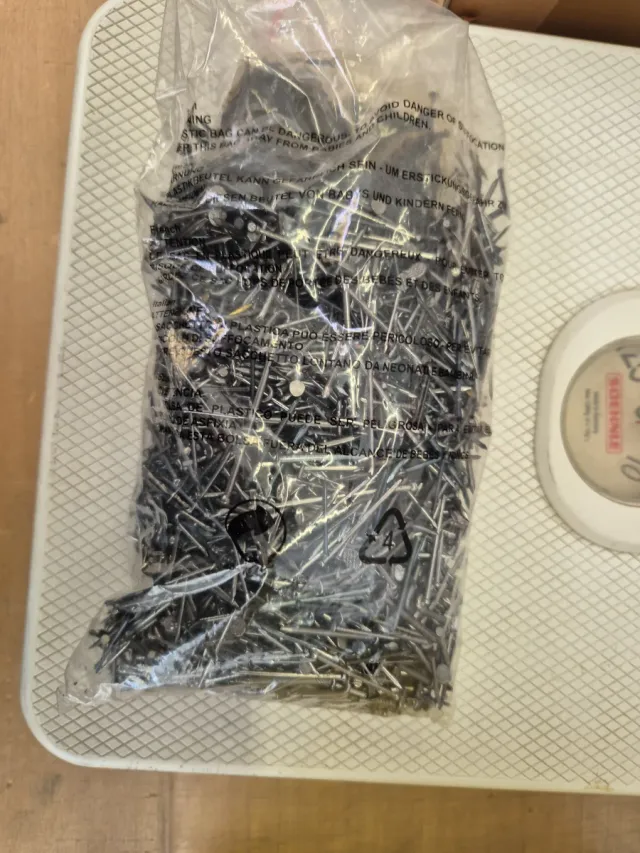 2kg Chiodi Varie Misure