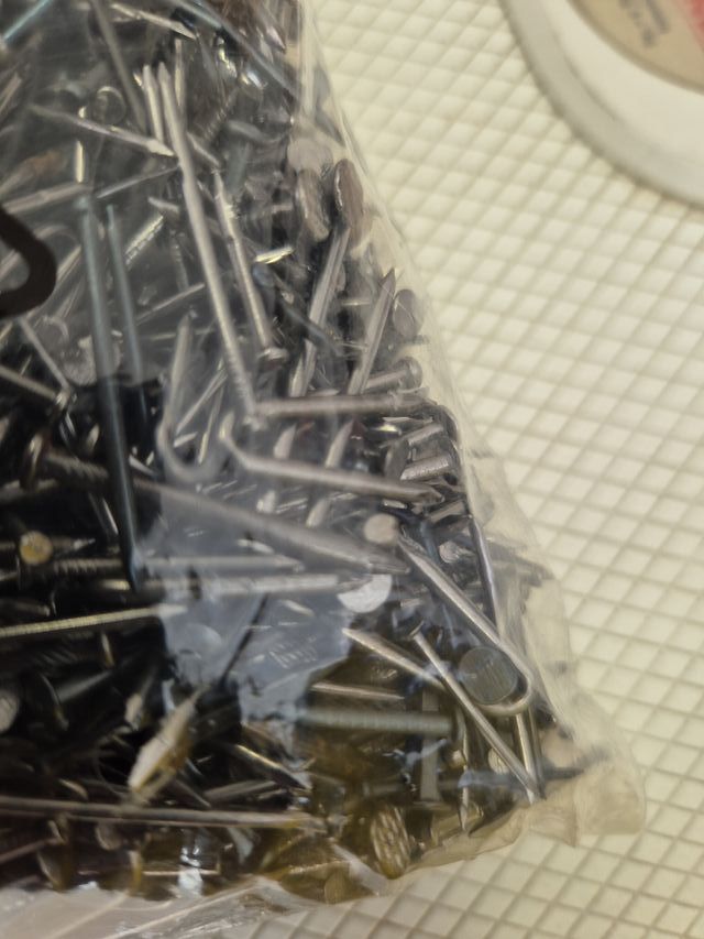 2kg Chiodi Varie Misure