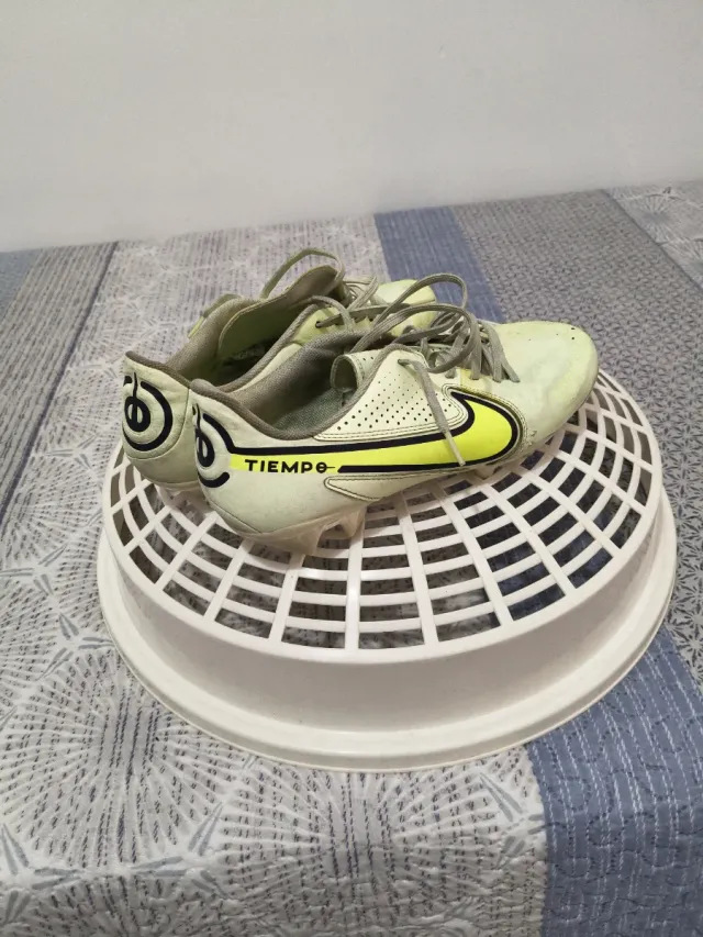 Botas de fútbol Nike Tiempo
