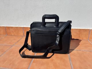 Maletín cuero portátil hasta 13,3”