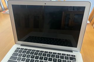 Macbook Air 13” 2017 Plata