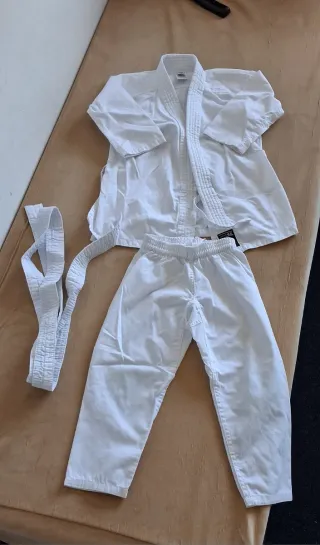 Kimono Karate Blanco de pequeños talla 4 a 6 años