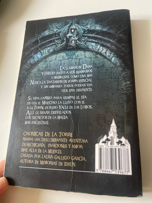 Crónicas de la Torre I. El Valle de los Lobos