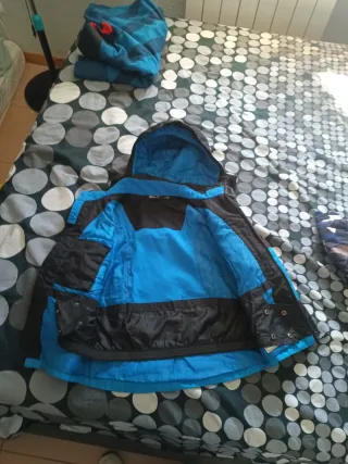 Chaqueta nieve infantil niño azul y negro