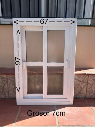Ventana aluminio blanco 67x97cm