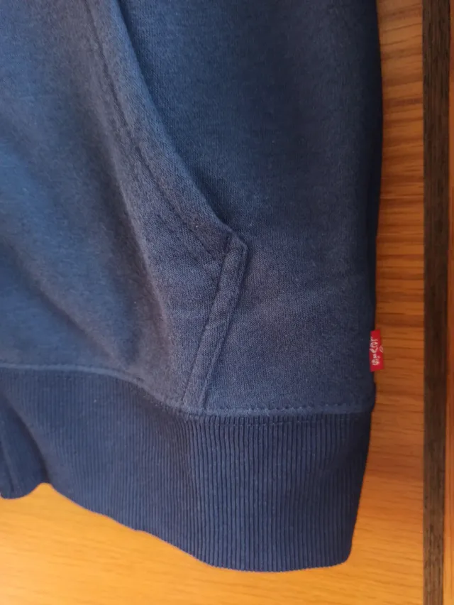 Sudadera Levi's capucha T.12 sin estrenar