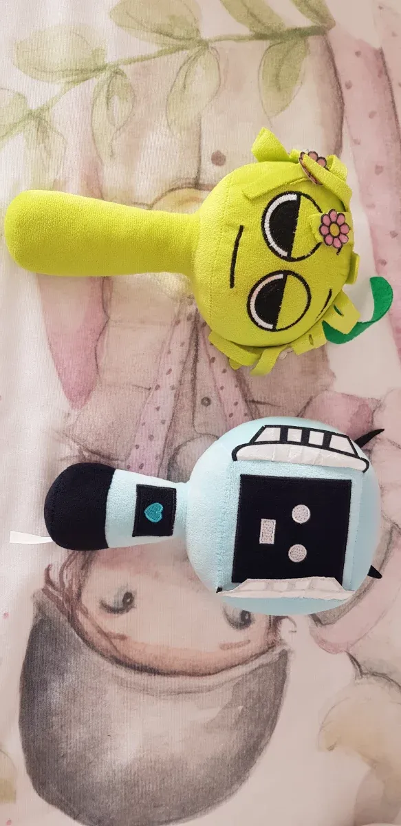 Lote : 9 Muñecos Sprunky de 25cm.