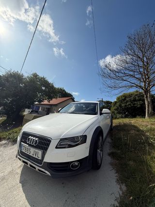 Audi A4 Allroad 2011