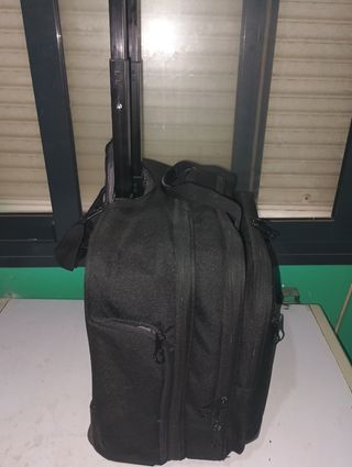 Maletín para trabajo con ruedas negro