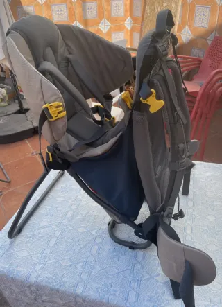 Mochila portabebés Deuter trekking