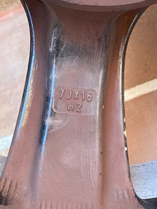 Llantas OZ Racing 4x108 7Jx16 ET37 con Neumáticos