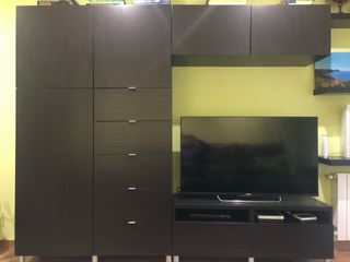 Armario salón/comedor madera y metal; y dos baldas