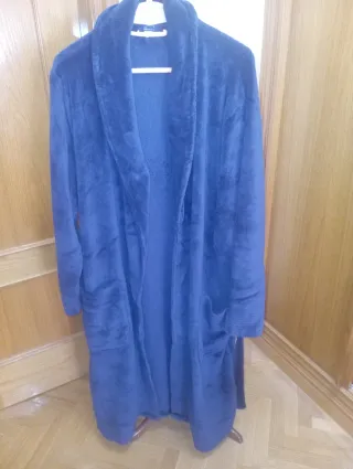 Bata de caballero azul marino 