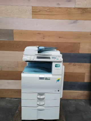 Ricoh Aficio MP C2051