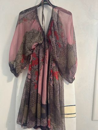 Vestido corto estampado Stradivarius
