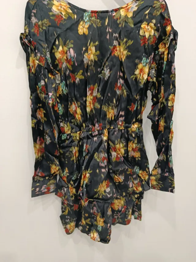 Vestido Zara Estampado Flores Negro